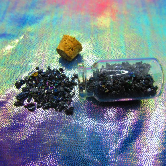 Titanium Black Tourmaline Gemstone Chips In A Bottle Embellishment - Picture 3 of 3